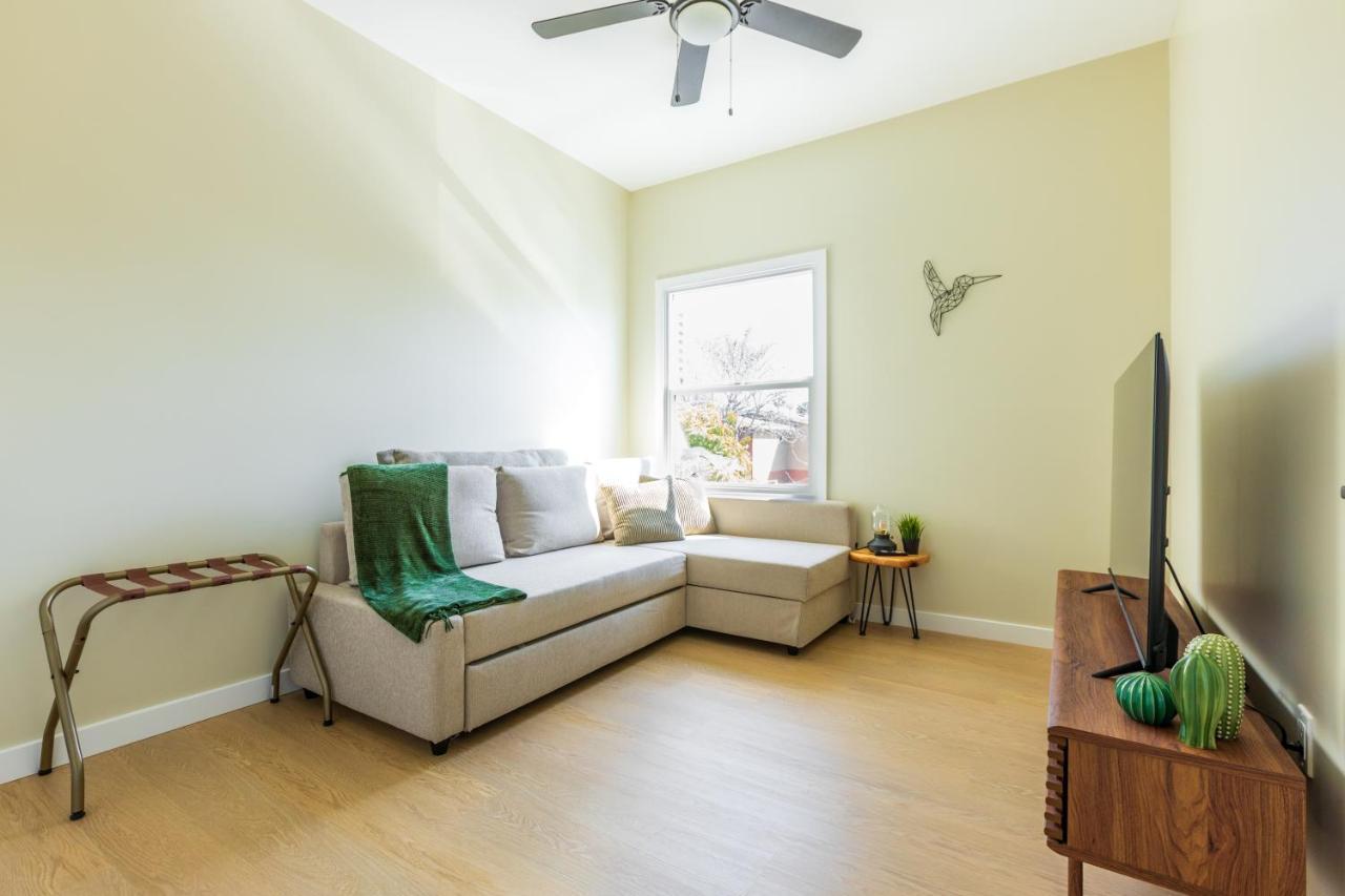 Cozy Sunny Brand-New Apt 1 Block From The Beach Лонг Бич Экстерьер фото